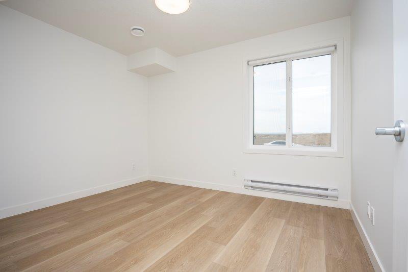8535 19 Avenue Southeast, Calgary, 4 Bedrooms Bedrooms, 0 ,3 BathroomsBathrooms,Condos/Townhouses,For Rent,Easthills Crossing,8535 19 Avenue Southeast,0,2804