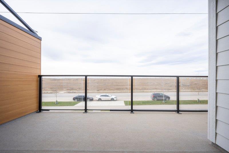 8535 19 Avenue Southeast, Calgary, 4 Bedrooms Bedrooms, 0 ,3 BathroomsBathrooms,Condos/Townhouses,For Rent,Easthills Crossing,8535 19 Avenue Southeast,0,2804