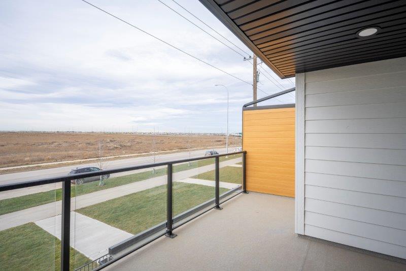8535 19 Avenue Southeast, Calgary, 4 Bedrooms Bedrooms, 0 ,3 BathroomsBathrooms,Condos/Townhouses,For Rent,Easthills Crossing,8535 19 Avenue Southeast,0,2804