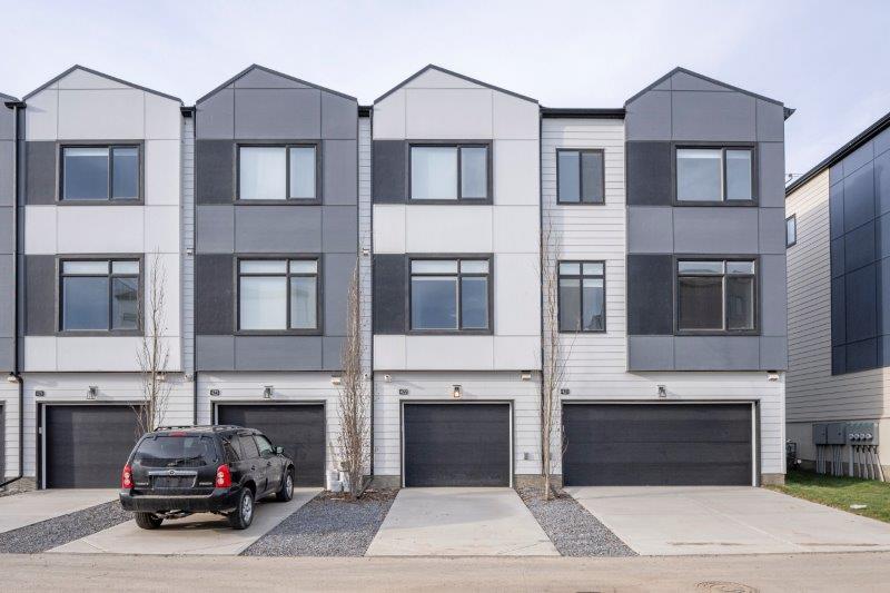 8535 19 Avenue Southeast, Calgary, 4 Bedrooms Bedrooms, 0 ,3 BathroomsBathrooms,Condos/Townhouses,For Rent,Easthills Crossing,8535 19 Avenue Southeast,0,2804