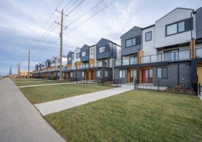 8535 19 Avenue Southeast, Calgary, 4 Bedrooms Bedrooms, ,3 BathroomsBathrooms,Condos/Townhouses,For Rent,Easthills Crossing,8535 19 Avenue Southeast,2804