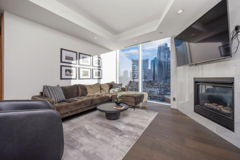 701, 738 1 Avenue Southwest, Calgary, 2 Bedrooms Bedrooms, ,2 BathroomsBathrooms,Condos/Townhouses,For Rent,The Concord,701, 738 1 Avenue Southwest,2813