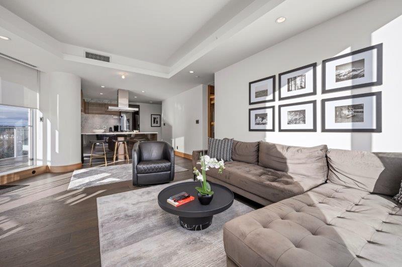 701, 738 1 Avenue Southwest, Calgary, 2 Bedrooms Bedrooms, ,2 BathroomsBathrooms,Condos/Townhouses,For Rent,The Concord,701, 738 1 Avenue Southwest,2813