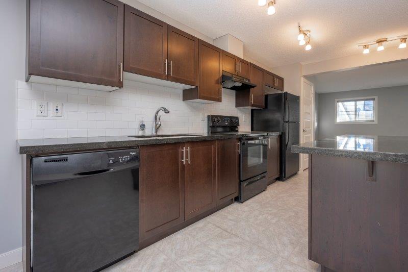 39 Pantego Lane NW, Calgary, 3 Bedrooms Bedrooms, 0 ,2.5 BathroomsBathrooms,Condos/Townhouses,Rented,39 Pantego Lane NW,0,2829