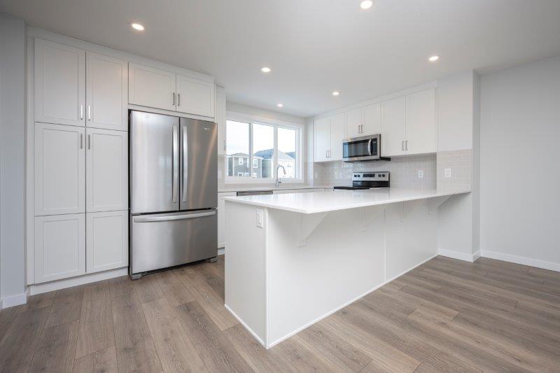 387A Magnolia Dr SE, Calgary, 3 Bedrooms Bedrooms, ,2.5 BathroomsBathrooms,Houses,For Rent,387A Magnolia Dr SE,2831