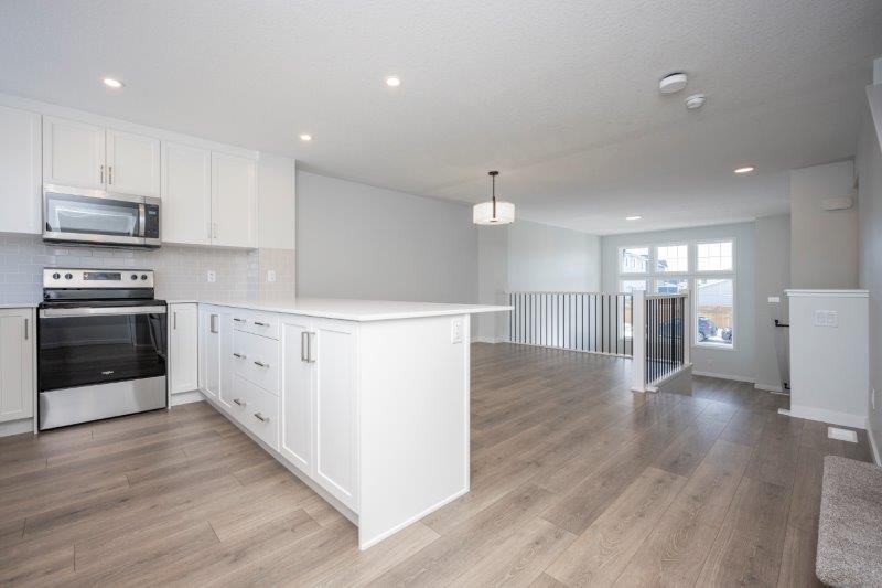 387A Magnolia Dr SE, Calgary, 3 Bedrooms Bedrooms, ,2.5 BathroomsBathrooms,Houses,For Rent,387A Magnolia Dr SE,2831