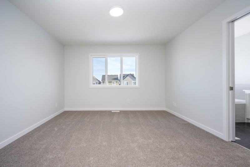 387A Magnolia Dr SE, Calgary, 3 Bedrooms Bedrooms, ,2.5 BathroomsBathrooms,Houses,For Rent,387A Magnolia Dr SE,2831
