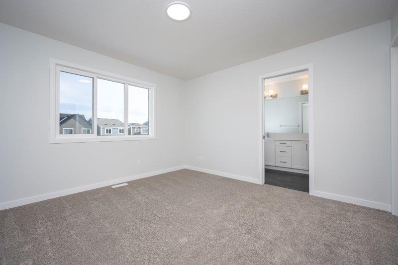 387A Magnolia Dr SE, Calgary, 3 Bedrooms Bedrooms, ,2.5 BathroomsBathrooms,Houses,For Rent,387A Magnolia Dr SE,2831