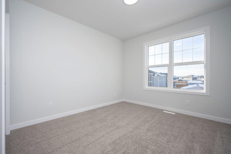 387A Magnolia Dr SE, Calgary, 3 Bedrooms Bedrooms, ,2.5 BathroomsBathrooms,Houses,For Rent,387A Magnolia Dr SE,2831