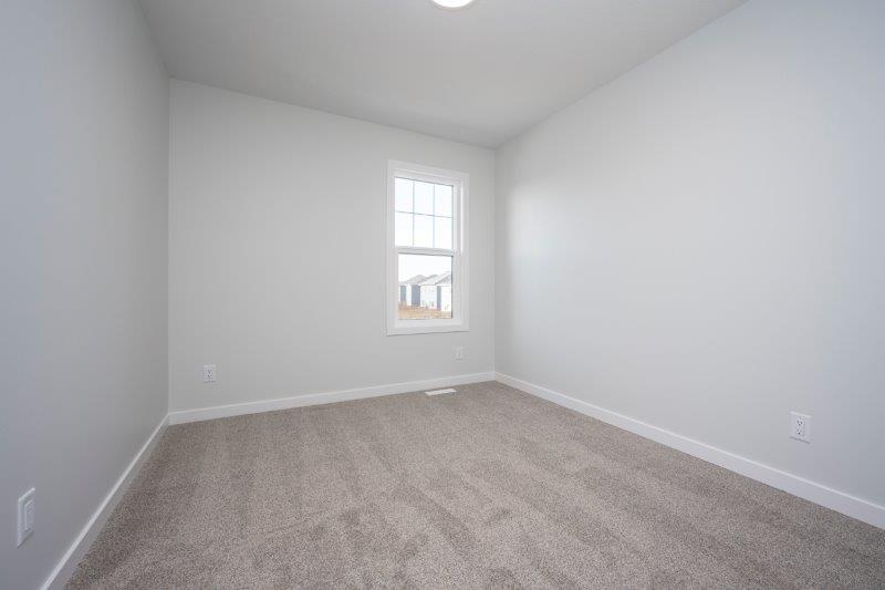 387A Magnolia Dr SE, Calgary, 3 Bedrooms Bedrooms, ,2.5 BathroomsBathrooms,Houses,For Rent,387A Magnolia Dr SE,2831