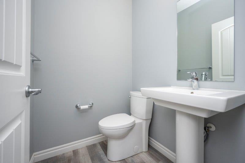 19 Cranbrook Lane SE, Calgary, 4 Bedrooms Bedrooms, 0 ,3.5 BathroomsBathrooms,Houses,Rented,19 Cranbrook Lane SE,0,2836