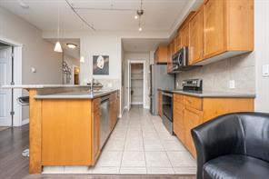 #3304, 24 Henlock Crescent SW, Calgary, 1 Bedroom Bedrooms, ,1 BathroomBathrooms,Condos/Townhouses,Sold,3,2868