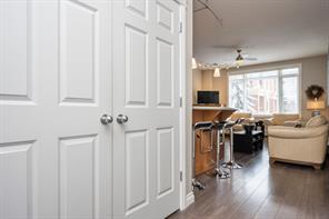 #3304, 24 Henlock Crescent SW, Calgary, 1 Bedroom Bedrooms, ,1 BathroomBathrooms,Condos/Townhouses,Sold,3,2868