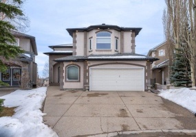 61 Simcrest Grove SW, Calgary, 5 Bedrooms Bedrooms, ,4 BathroomsBathrooms,Houses,For Rent,61 Simcrest Grove SW,2875