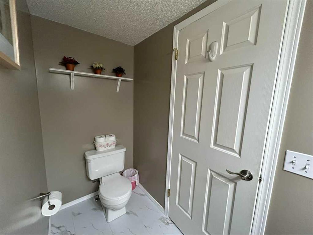 11 Erin Link SE, Calgary, 3 Bedrooms Bedrooms, ,2 BathroomsBathrooms,Houses,Sold,2879
