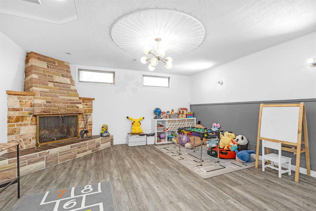 2848 42 Street SW, Calgary, 5 Bedrooms Bedrooms, ,2 BathroomsBathrooms,Houses,Sold,2893