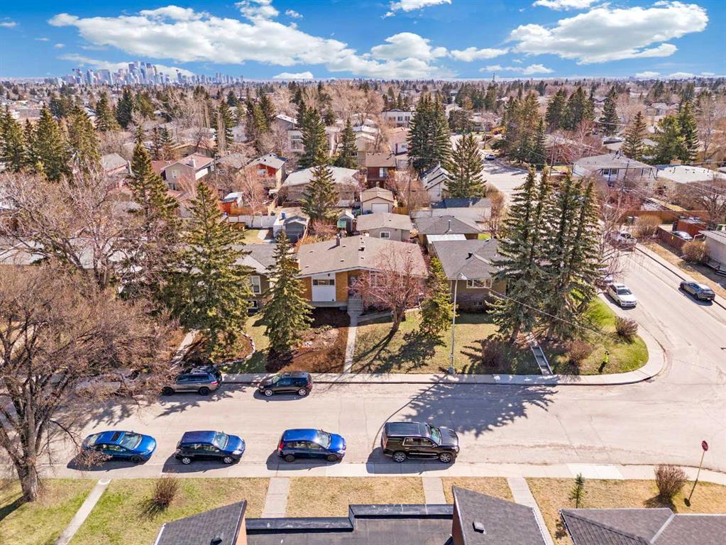 2848 42 Street SW, Calgary, 5 Bedrooms Bedrooms, ,2 BathroomsBathrooms,Houses,For Sale,2893