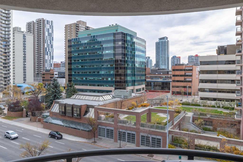 603, 1088 6 avenue SW, Calgary, 1 Bedroom Bedrooms, ,1 BathroomBathrooms,Condos/Townhouses,For Sale,603, 1088 6 avenue SW,6,2894