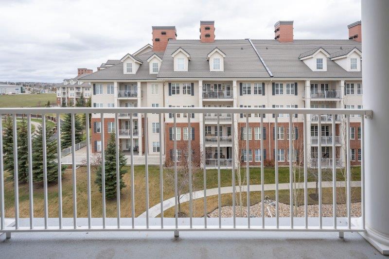 3408, 10 Country Village Park NE, Calgary, 2.5 Bedrooms Bedrooms, ,2 BathroomsBathrooms,Condos/Townhouses,For Rent,Lighthouse Landing,3408, 10 Country Village Park NE,2895