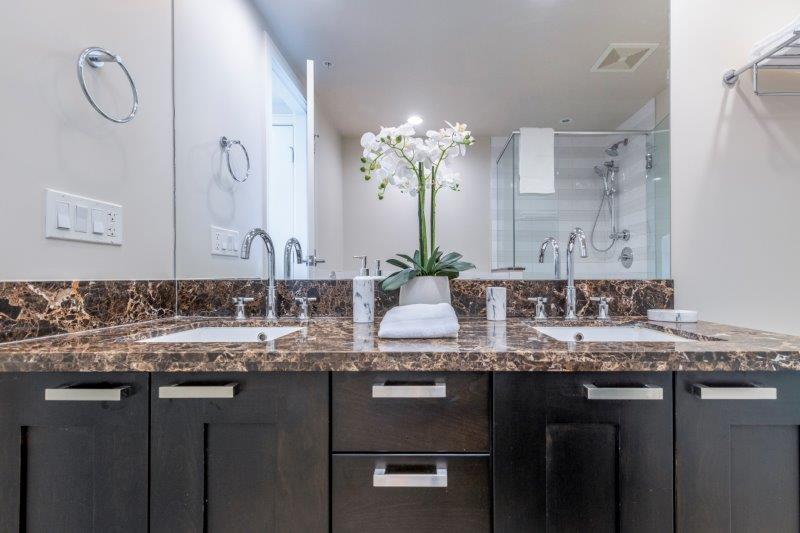 1711, 222 Riverfront Ave SW, Calgary, 2 Bedrooms Bedrooms, 0 ,2 BathroomsBathrooms,Condos/Townhouses,For Rent,Waterfront,1711, 222 Riverfront Ave SW,0,2906