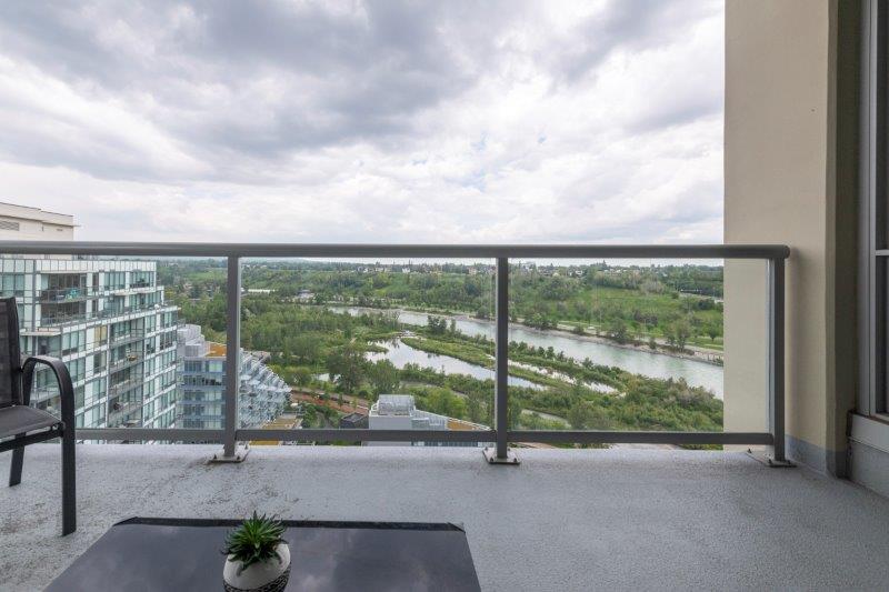 1711, 222 Riverfront Ave SW, Calgary, 2 Bedrooms Bedrooms, 0 ,2 BathroomsBathrooms,Condos/Townhouses,For Rent,Waterfront,1711, 222 Riverfront Ave SW,0,2906