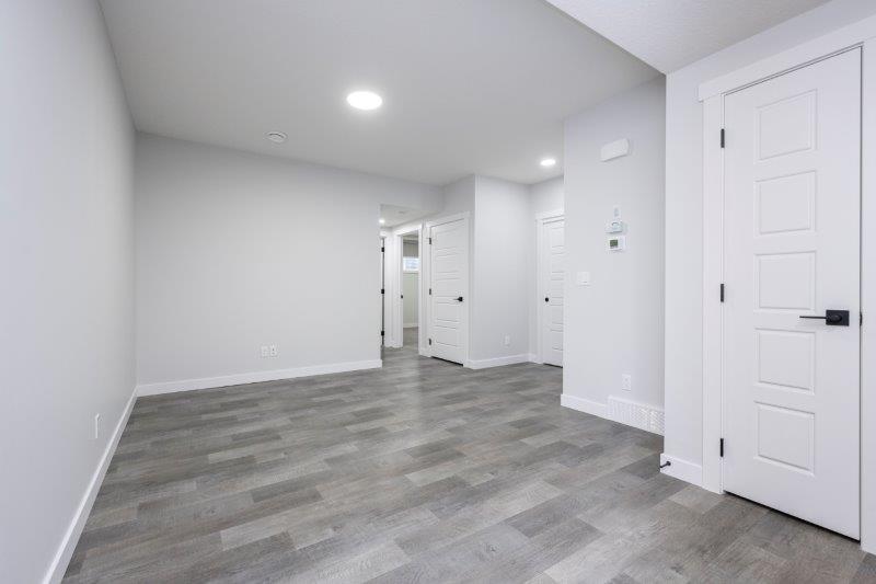 7 Belmont Manor SW, Calgary, 2 Bedrooms Bedrooms, ,1 BathroomBathrooms,Houses,For Rent,7 Belmont Manor SW,2932