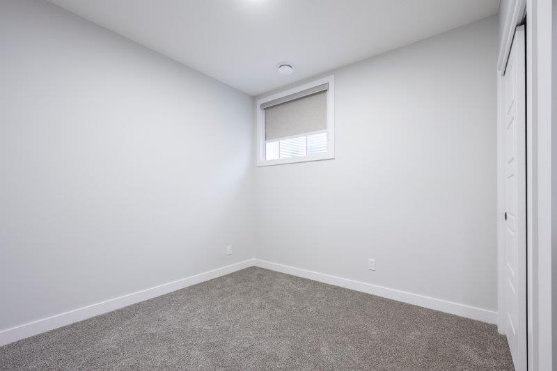 7 Belmont Manor SW, Calgary, 2 Bedrooms Bedrooms, ,1 BathroomBathrooms,Houses,For Rent,7 Belmont Manor SW,2932