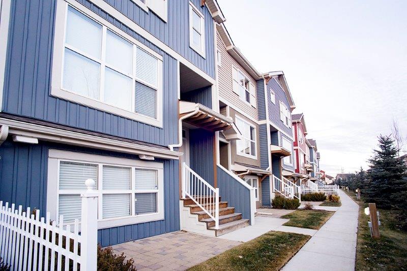 Condos/Townhouses Rented 210, 10 Auburn Bay Ave SE Calgary 3