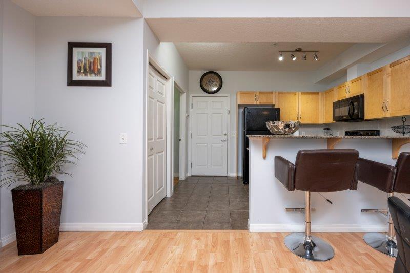 204, 5720 2 Street SW, Calgary, 2 Bedrooms Bedrooms, 0 ,2 BathroomsBathrooms,Condos/Townhouses,For Rent,Manchester Place,204, 5720 2 Street SW,0,2933