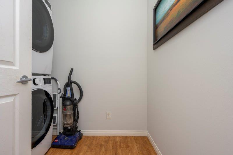 204, 5720 2 Street SW, Calgary, 2 Bedrooms Bedrooms, 0 ,2 BathroomsBathrooms,Condos/Townhouses,For Rent,Manchester Place,204, 5720 2 Street SW,0,2933