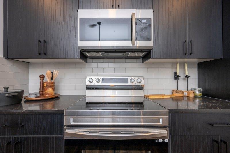 105, 80 Carrington Plaza NW, Calgary, 1 Bedroom Bedrooms, 0 ,1 BathroomBathrooms,Condos/Townhouses,For Rent,Carrington Place,105, 80 Carrington Plaza NW,0,2940