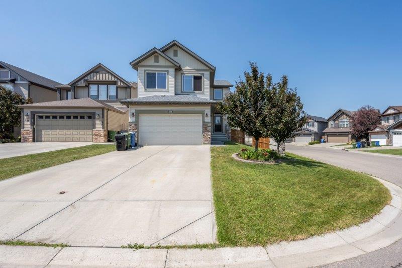 242 Panamount Landing NW, Calgary, 4 Bedrooms Bedrooms, 0 ,3.5 BathroomsBathrooms,Houses,For Rent,242 Panamount Landing NW,0,2942