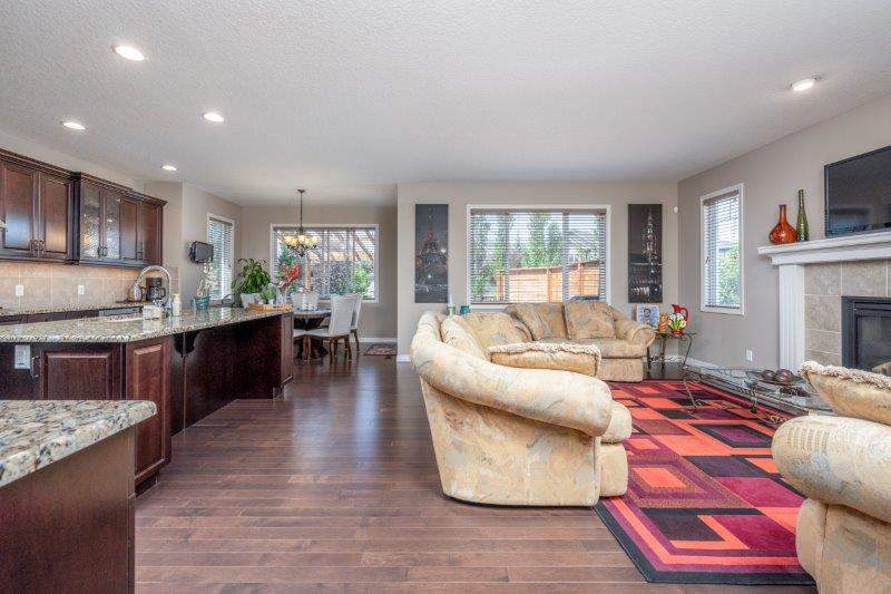 242 Panamount Landing NW, Calgary, 4 Bedrooms Bedrooms, 0 ,3.5 BathroomsBathrooms,Houses,For Rent,242 Panamount Landing NW,0,2942