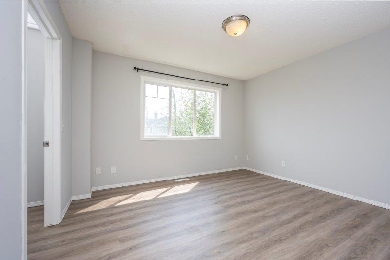 164 Bridleridge Gardens SW, Calgary, 3 Bedrooms Bedrooms, 0 ,1.5 BathroomsBathrooms,Houses,For Rent,164 Bridleridge Gardens SW,0,2951