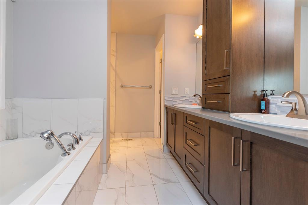46 Bridleridge Green SW, Calgary, 3 Bedrooms Bedrooms, ,2 BathroomsBathrooms,Houses,Sold,2967