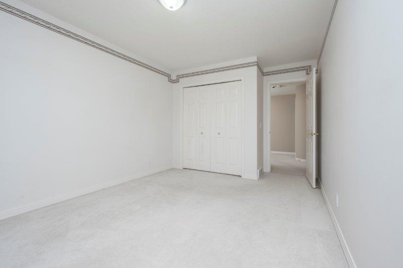 162 Schiller Crescent NW, Calgary, 4 Bedrooms Bedrooms, 0 ,3.5 BathroomsBathrooms,Houses,Rented,162 Schiller Crescent NW,0,2975