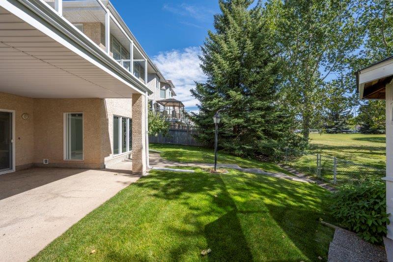 162 Schiller Crescent NW, Calgary, 4 Bedrooms Bedrooms, 0 ,3.5 BathroomsBathrooms,Houses,Rented,162 Schiller Crescent NW,0,2975