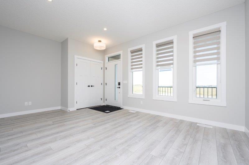 20405 45 St SE, Calgary, 3 Bedrooms Bedrooms, 0 ,2.5 BathroomsBathrooms,Houses,For Rent,20405 45 St SE,0,2981