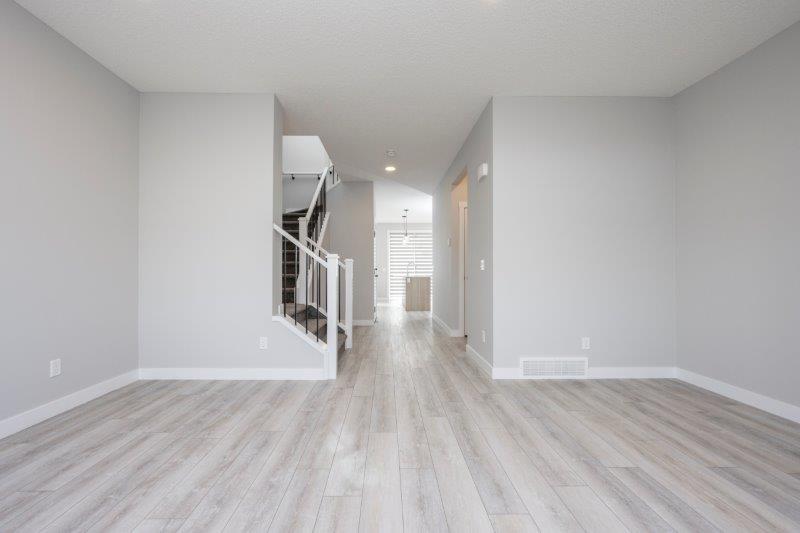 20405 45 St SE, Calgary, 3 Bedrooms Bedrooms, 0 ,2.5 BathroomsBathrooms,Houses,For Rent,20405 45 St SE,0,2981