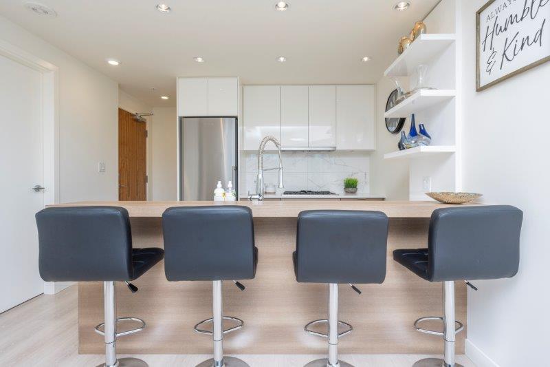 207, 138 Waterfront Court Southwest, Calgary, 2 Bedrooms Bedrooms, 0 ,2 BathroomsBathrooms,Condos/Townhouses,For Rent,Parkside at Waterfront,207, 138 Waterfront Court Southwest,0,2996