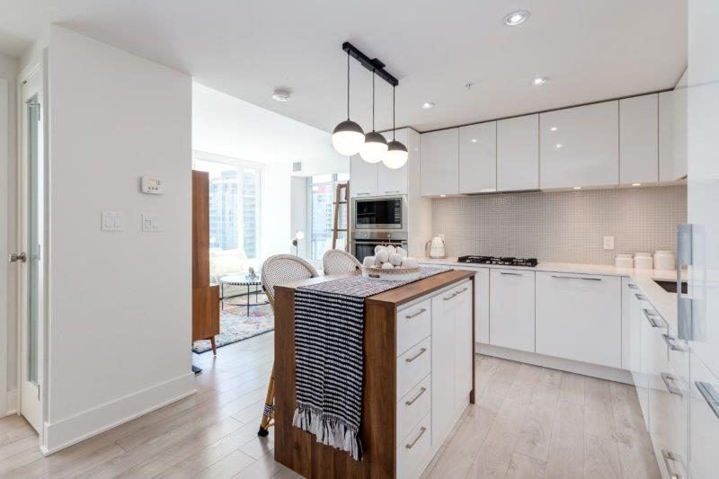 1702, 901 10 Ave SW, Calgary, 2 Bedrooms Bedrooms, 0 ,1 BathroomBathrooms,Condos/Townhouses,For Rent,Mark on 10th,1702, 901 10 Ave SW,0,3007