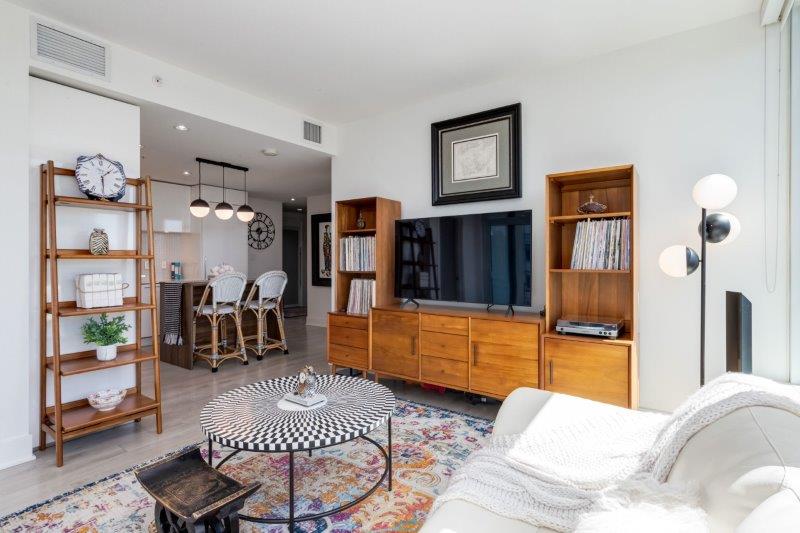 1702, 901 10 Ave SW, Calgary, 2 Bedrooms Bedrooms, 0 ,1 BathroomBathrooms,Condos/Townhouses,For Rent,Mark on 10th,1702, 901 10 Ave SW,0,3007