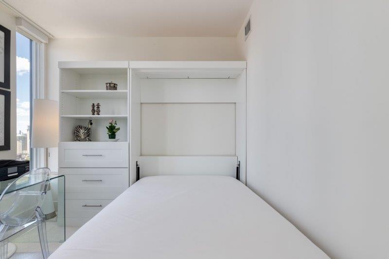 1702, 901 10 Ave SW, Calgary, 2 Bedrooms Bedrooms, 0 ,1 BathroomBathrooms,Condos/Townhouses,For Rent,Mark on 10th,1702, 901 10 Ave SW,0,3007