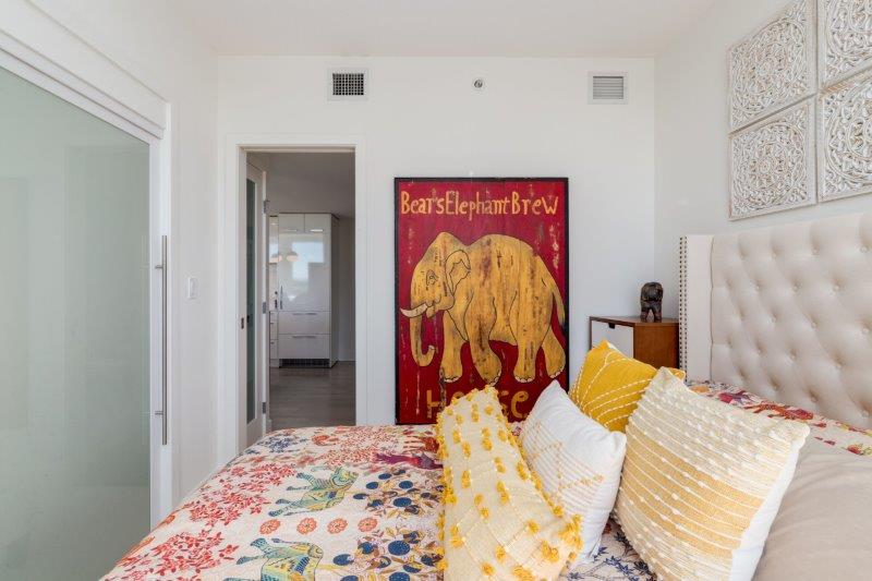 1702, 901 10 Ave SW, Calgary, 2 Bedrooms Bedrooms, 0 ,1 BathroomBathrooms,Condos/Townhouses,For Rent,Mark on 10th,1702, 901 10 Ave SW,0,3007