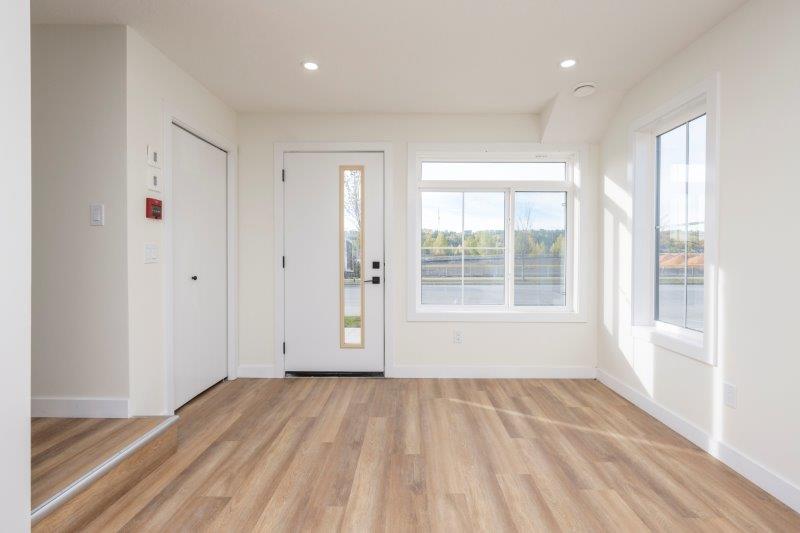 301, 156 Park Street, Cochrane, 3 Bedrooms Bedrooms, 0 ,1.5 BathroomsBathrooms,Condos/Townhouses,For Rent,Solstice,301, 156 Park Street,0,3012