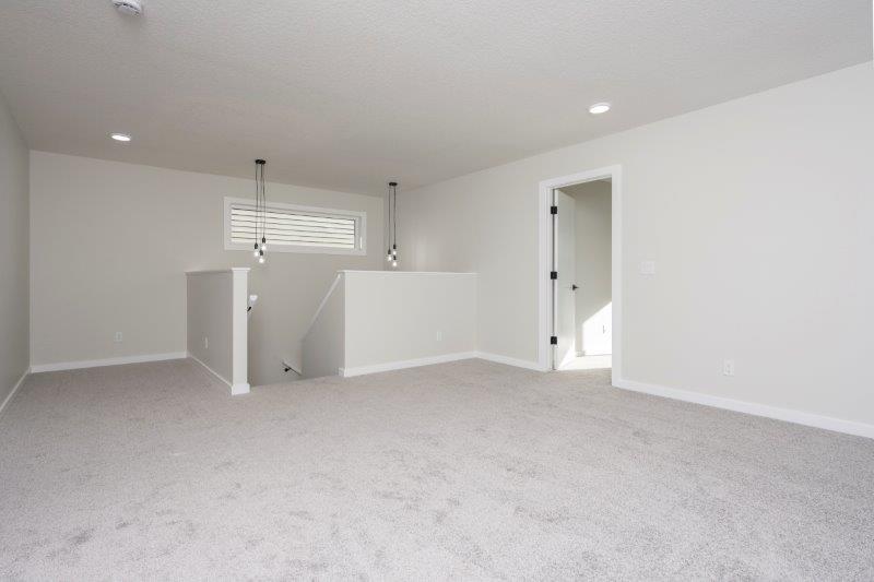 114 Finch Gardens SE, Calgary, 3 Bedrooms Bedrooms, 0 ,2 BathroomsBathrooms,Condos/Townhouses,For Rent,0,3035