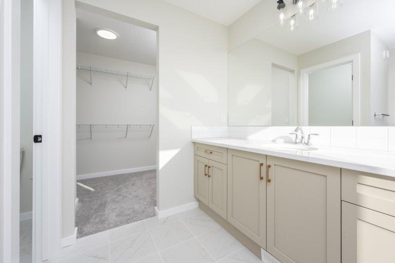 114 Finch Gardens SE, Calgary, 3 Bedrooms Bedrooms, 0 ,2 BathroomsBathrooms,Condos/Townhouses,For Rent,0,3035