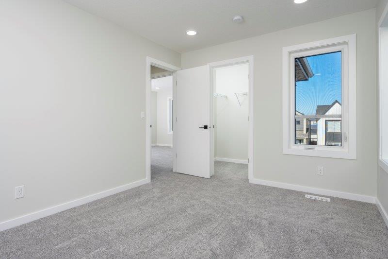 114 Finch Gardens SE, Calgary, 3 Bedrooms Bedrooms, 0 ,2 BathroomsBathrooms,Condos/Townhouses,For Rent,0,3035