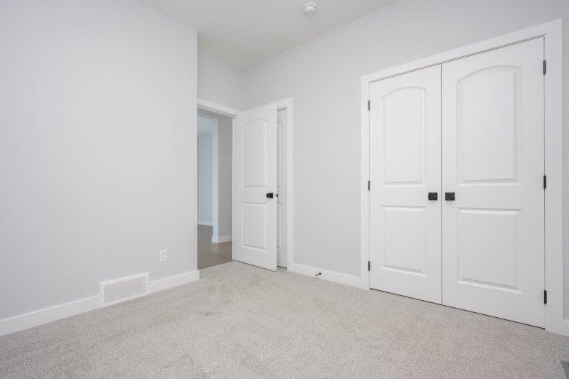 1021 Midtown Ave SW, Airdrie, 5 Bedrooms Bedrooms, 0 ,4 BathroomsBathrooms,Houses,For Rent,1021 Midtown Ave SW,0,3064