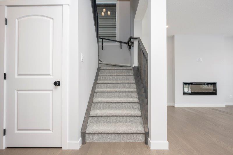 1021 Midtown Ave SW, Airdrie, 5 Bedrooms Bedrooms, 0 ,4 BathroomsBathrooms,Houses,For Rent,1021 Midtown Ave SW,0,3064